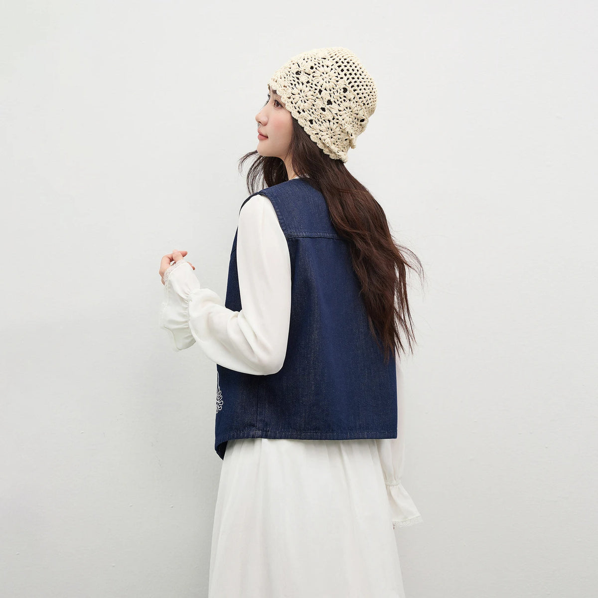 Embroidered V-Neck Vest