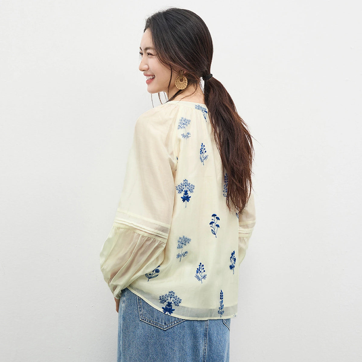Floral Balloon-Sleeve Blouse